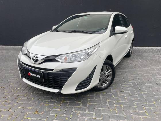 TOYOTA YARIS 1.5 16V FLEX XL PLUS CONNECT MULTIDRIVE TOYOTA YARIS 1.5 16V FLEX XL PLUS CONNECT MULTIDRIVE